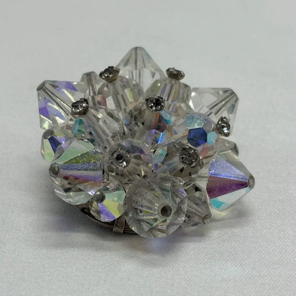 Vintage‎ Aurora Borealis Glass Crystal Beaded Round BROOCH PIN